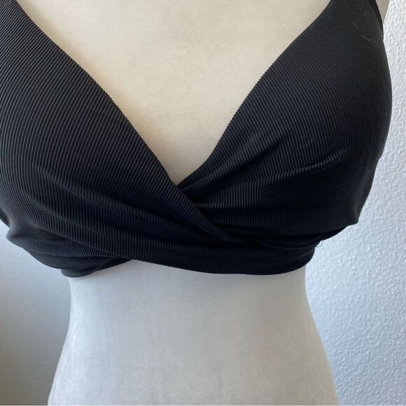 Shade & Shore Black Swim Bra Top Halter Underwire SZ 36C - Picture 6 of 9